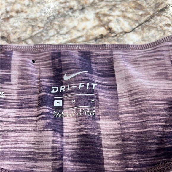 Nike Purple Performance Leggings - Picture 2 of 6